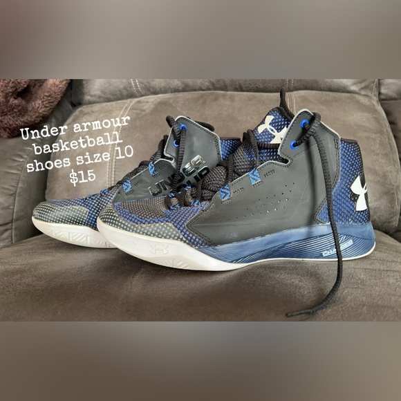 Women’s basketball shoes - Picture 1 of 1